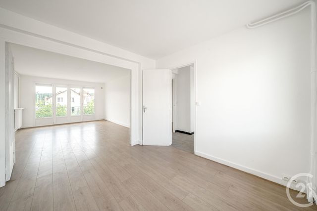 Appartement F3 à vendre - 4 pièces - 74.77 m2 - VERSAILLES - 78 - ILE-DE-FRANCE - Century 21 Agence De La Cathédrale