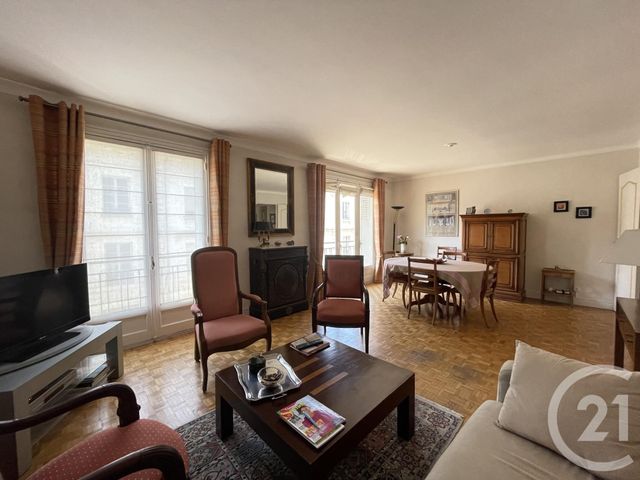 Appartement F3 à vendre - 4 pièces - 77.0 m2 - VERSAILLES - 78 - ILE-DE-FRANCE - Century 21 Agence De La Cathédrale