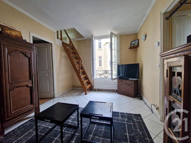 Appartement F2 à vendre - 2 pièces - 40.8 m2 - VERSAILLES - 78 - ILE-DE-FRANCE - Century 21 Agence De La Cathédrale